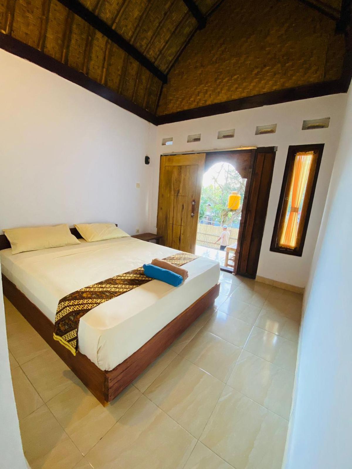 Diki Bungalows Kuta  エクステリア 写真