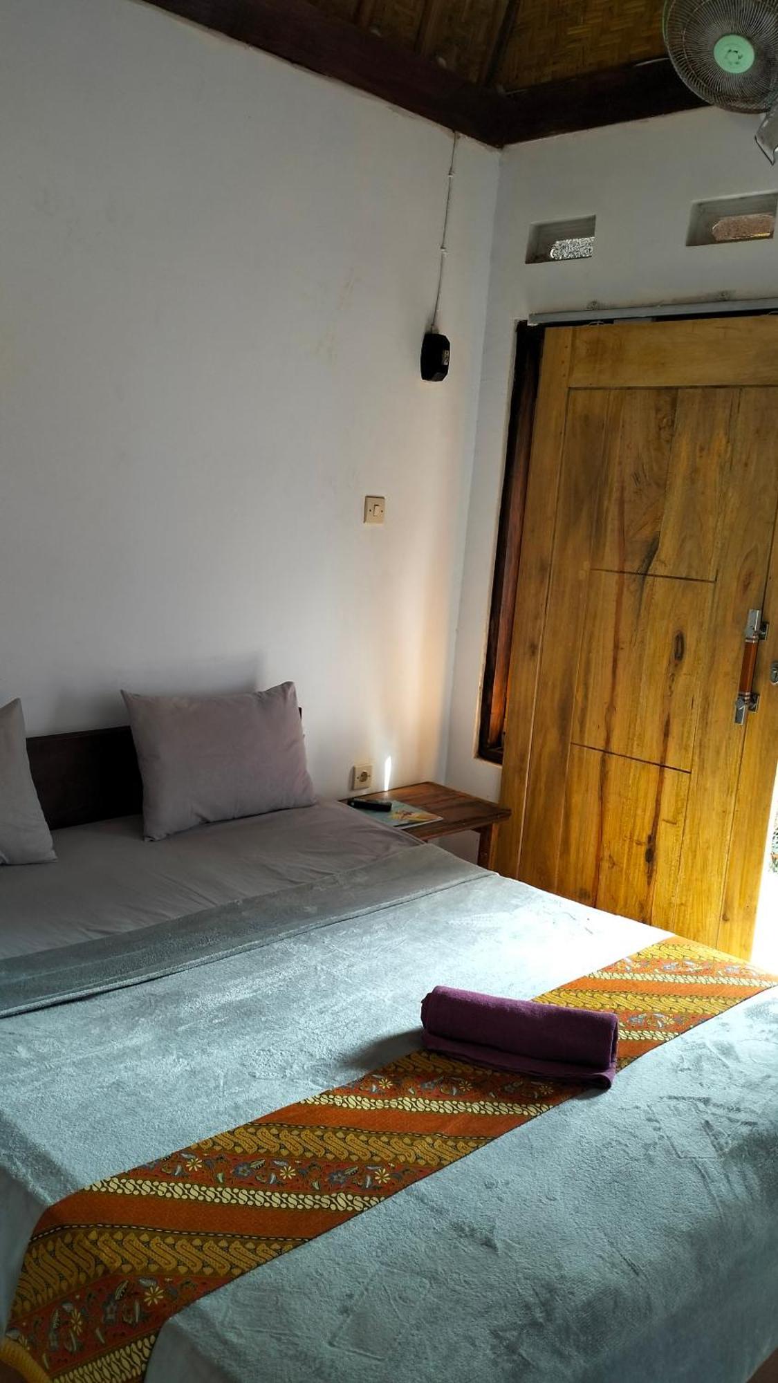 Diki Bungalows Kuta  エクステリア 写真
