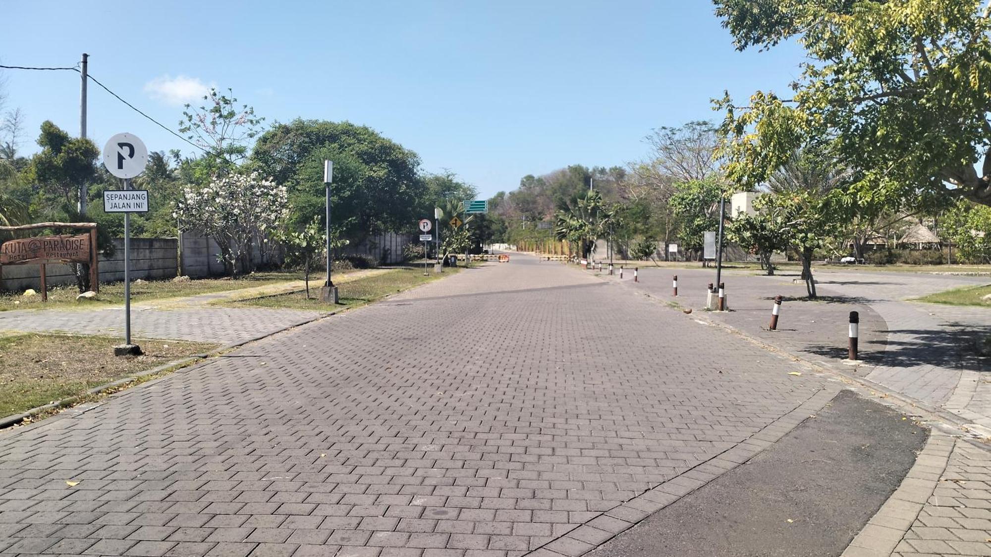 Diki Bungalows Kuta  エクステリア 写真