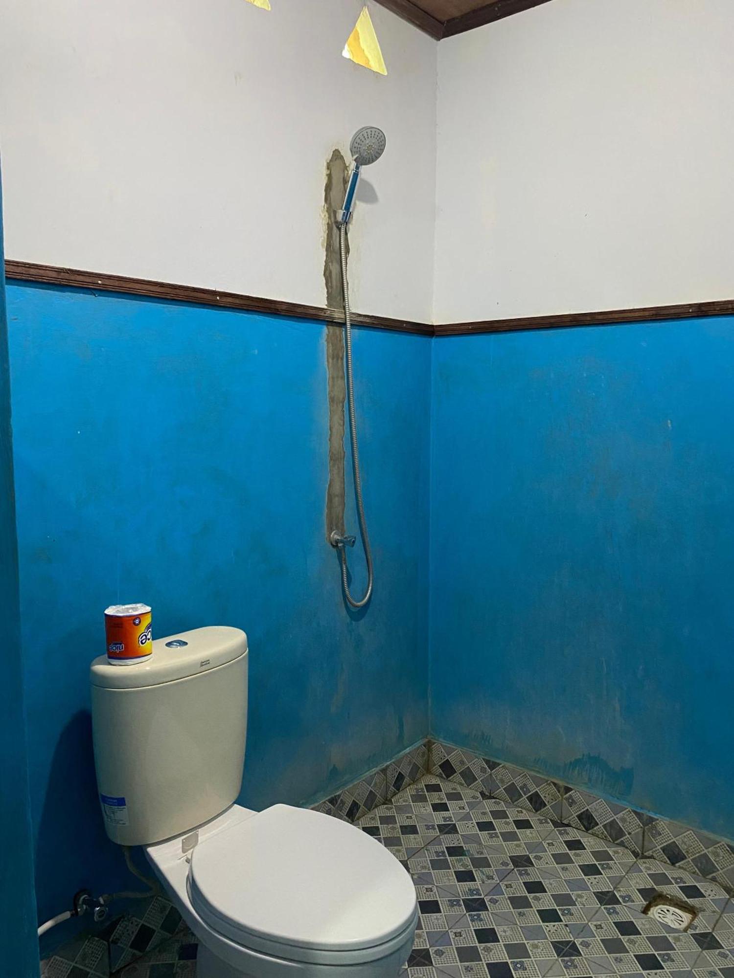 Diki Bungalows Kuta  エクステリア 写真